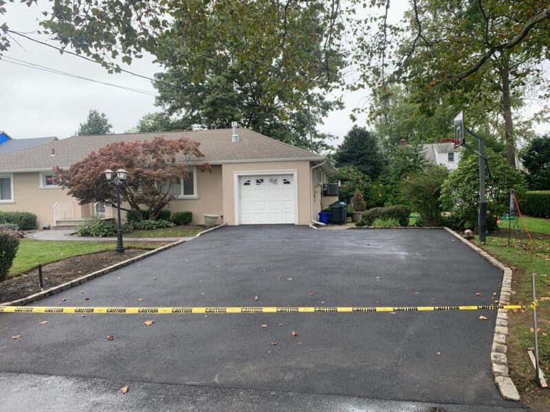 Asphalt Resurfacing & Overlay